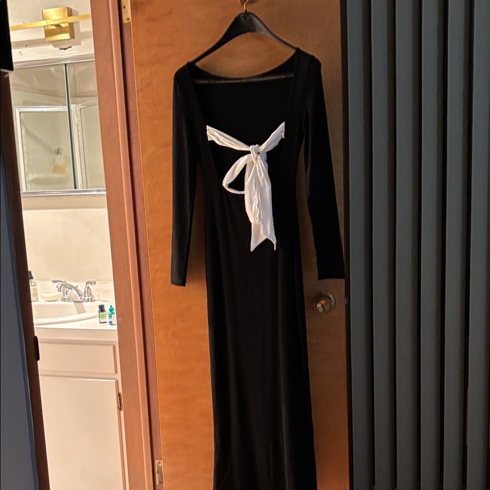 Commense Black Dress with White Bow Accent